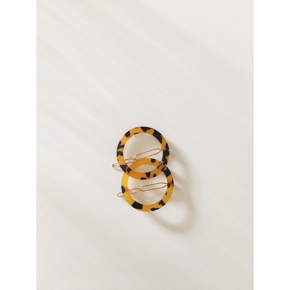SOLD Tortoise hair pin